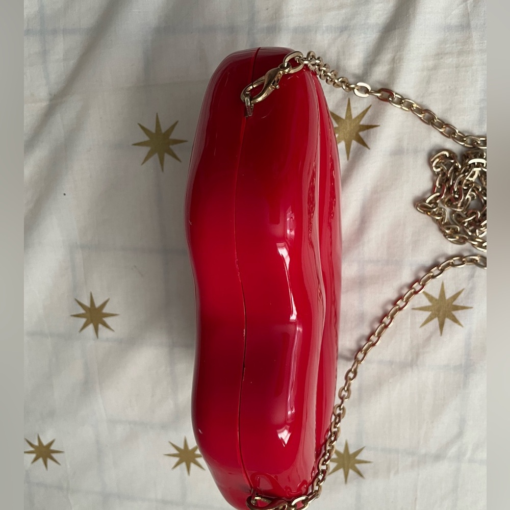 Red Lips  Crossbody Clutch Bag Purse - Picture 5 of 9